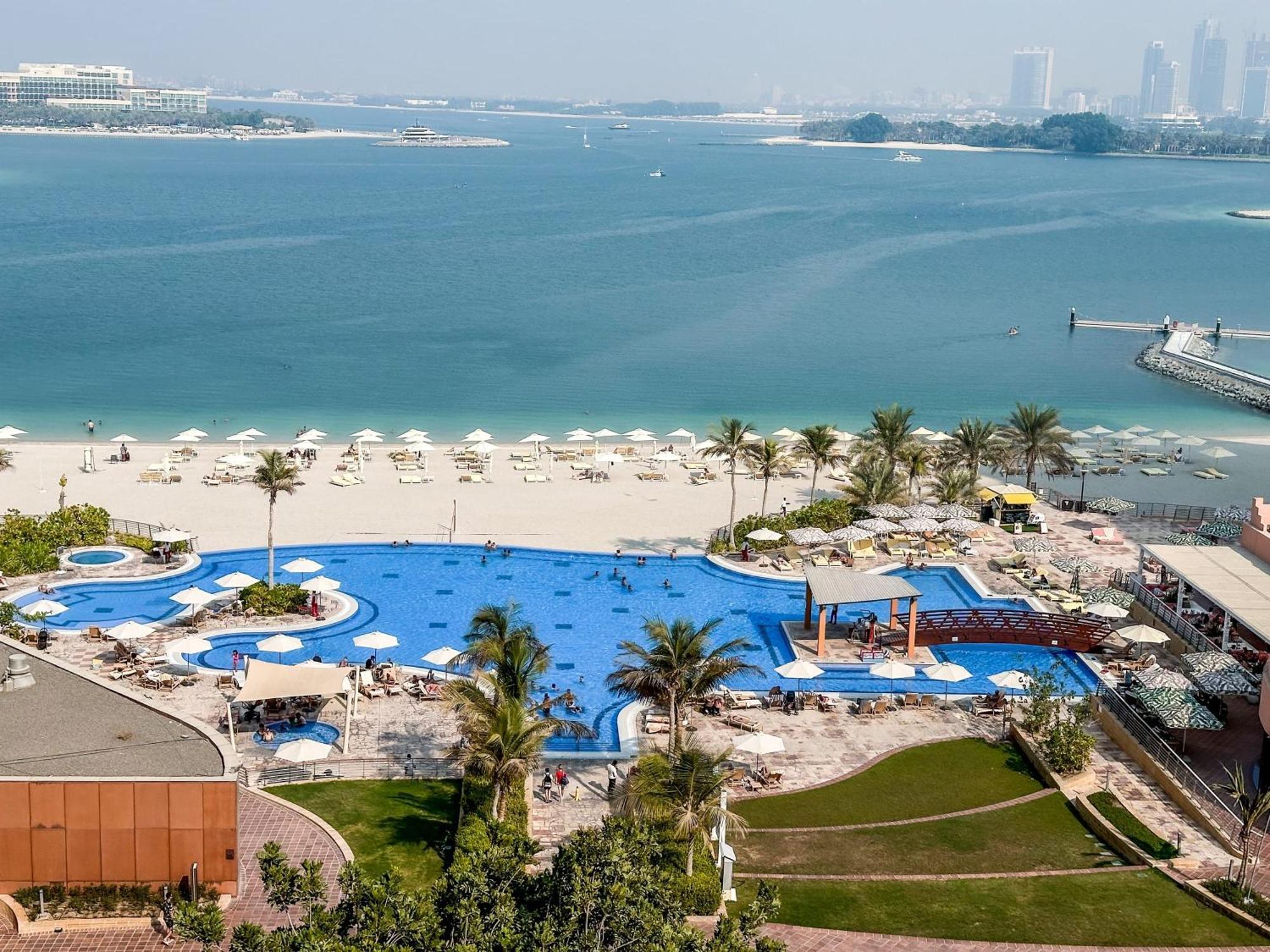 Modern Beachfront 1Br Apartment - Tiara Residence Dubai Ngoại thất bức ảnh